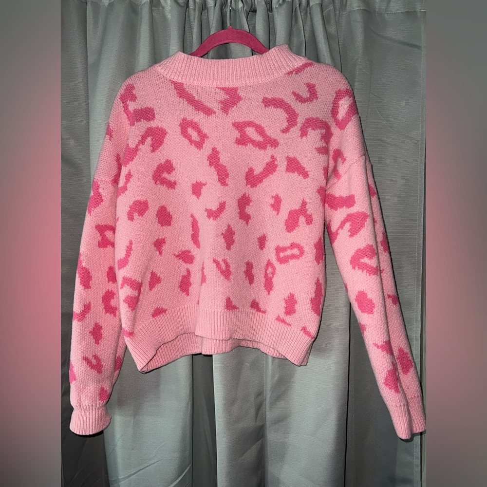 Leopard sweater